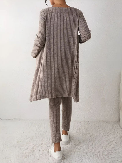 Luna Cozy Knit Set – Effortless Comfort and Style